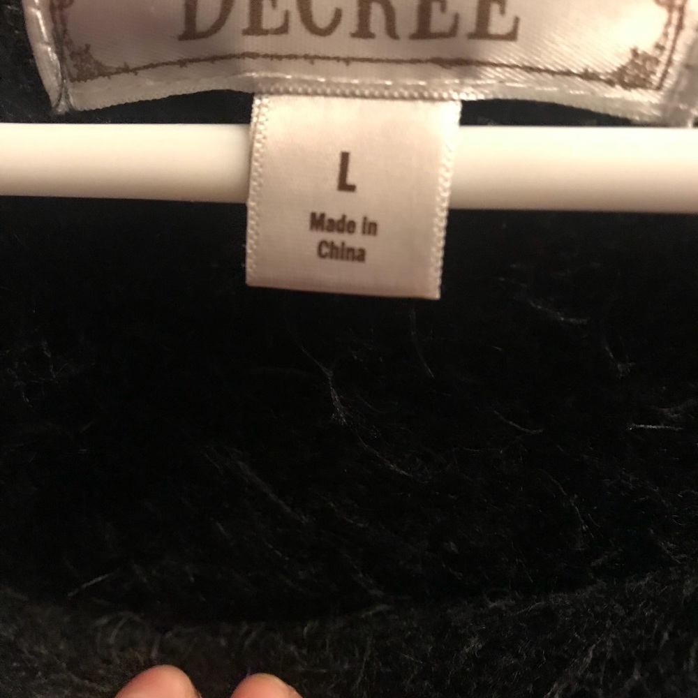 Sweater - Picture 3 of 3